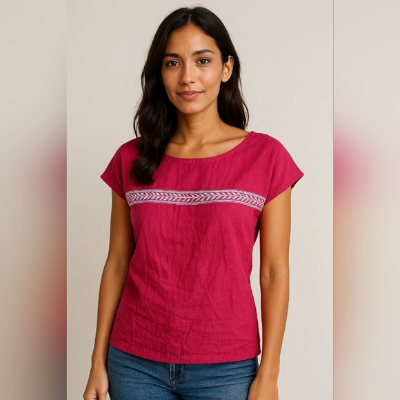Fabindia Magenta Top - Picture 1 of 4